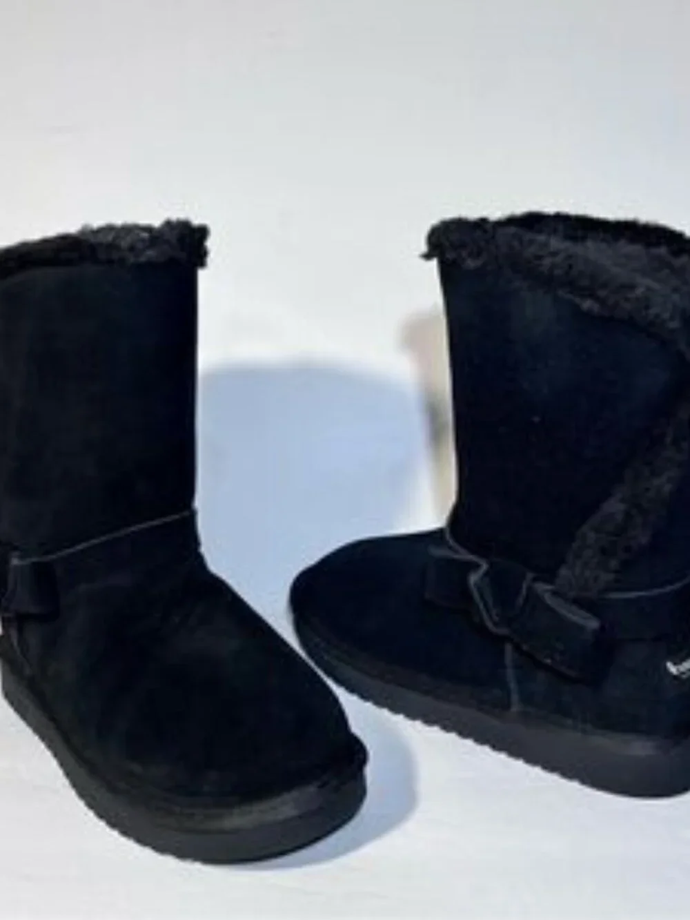 Koolaburra by UGG Arlena Suede Bow Short Boots